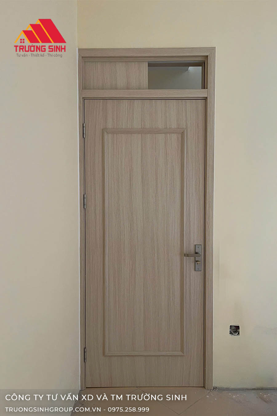 Thiết kế cửa giả gỗ có ô thoáng đẹp